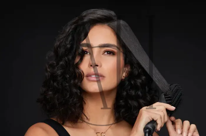 Ndaloni kërcitjen e flokëve për udhëzues dhe trajtime të mira përfundimtare